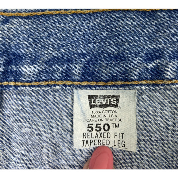 Vtg Levis 550 Jeans Women Plus Size 22 Light Wash Denim Relaxed Fit Tapered Leg - Picture 4 of 13